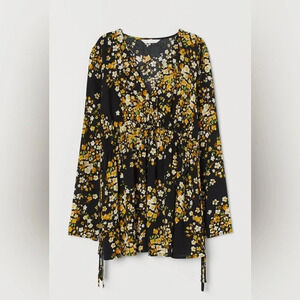 H&M Mama Black  Floral Maternity blouse, Large